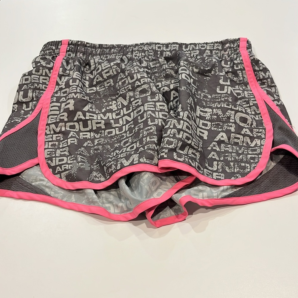Under Armour Women's Athletic Shorts in Gray with neon Pink Trim